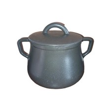 Pot fonte emaillée. d'occasion Pot fonte emaillée. d'occasion  Le Poinçonnet