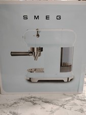 Usado, Máquina de café expresso estética estilo retrô Smeg anos 50 azul ECF01PBUS comprar usado Usado, Máquina de café expresso estética estilo retrô Smeg anos 50 azul ECF01PBUS comprar usado  Enviando para Brazil