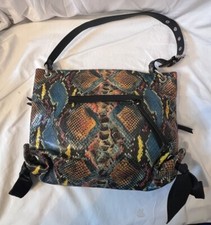 Bolsa de ombro Chez Fine Leather Goods By Cheryl estampa de cobra multicolor comprar usado  Enviando para Brazil