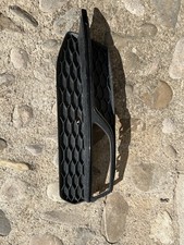 Griglia inferiore paraurti usato  Bovino