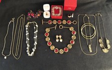 Lots bijoux fantaisie d'occasion  Hyères