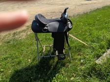 Wintec western saddle for sale  White Post