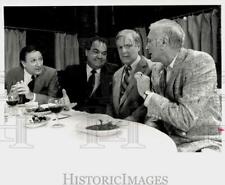 1990 Press Photo Scene from "Breaking Legs" Play at Berkshire Theatre Festival comprar usado  Enviando para Brazil