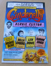 Panfleto Bernie Clifton Nookie Bear Bella Emberg Dando Leeds teatro 1985 comprar usado  Enviando para Brazil