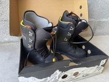 Burton scarponi snowboard usato  Latisana