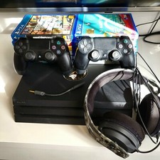 Playstation pro 1tb usato  Pineto
