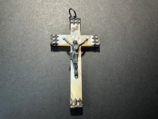 Magnifique pendentif crucifix d'occasion  Lourdes