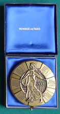 Médaille presse papier d'occasion  Suresnes