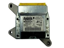 Calculateur espace 8200313333 d'occasion Calculateur espace 8200313333 d'occasion  Lambersart