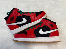 Tênis infantil DQ8418-006 Nike Air Jordan 1 Mid SE Natal GS comprar usado Tênis infantil DQ8418-006 Nike Air Jordan 1 Mid SE Natal GS comprar usado  Enviando para Brazil