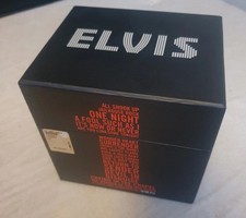 Elvis presley box usato  Viu