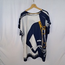 Blusa chanel presunta usato  Marano di Napoli
