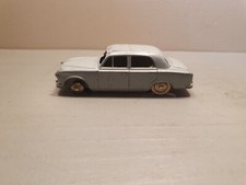 Peugeot 403 dinky d'occasion  Lyon V