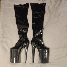 Pleaser beyond 4000 gebraucht kaufen Pleaser beyond 4000 gebraucht kaufen  Waltershausen