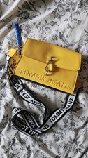 Sac tommy hilfiger d'occasion  Haguenau