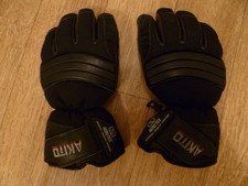 akito gloves for sale  HARTLEPOOL