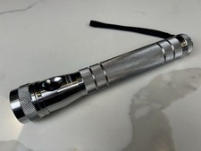 Usado, Lanterna Streamlight® 51018 3C-UV Twin-Task®, lâmpada LED UV/Xenônio, alumínio PRATA comprar usado Usado, Lanterna Streamlight® 51018 3C-UV Twin-Task®, lâmpada LED UV/Xenônio, alumínio PRATA comprar usado  Enviando para Brazil