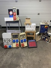 Materiale elettrico usato usato  Rimini