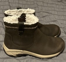 Merrell women size for sale  Toledo