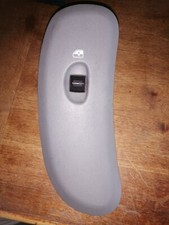 Bouton touche lève d'occasion Bouton touche lève d'occasion  Éperlecques