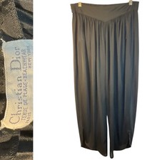 Calça palazzo Christian Dior feminina relaxada pequena cápsula gaúcha harém preto, usado comprar usado Calça palazzo Christian Dior feminina relaxada pequena cápsula gaúcha harém preto, usado comprar usado  Enviando para Brazil