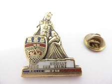 Pin pin badge d'occasion  Orleans-