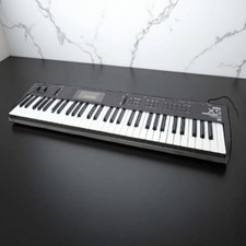 Korg synthesizer used d'occasion  Expédié en Belgium