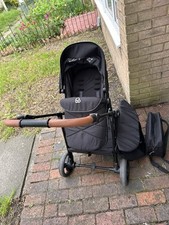 Black puggle pram for sale  FARNBOROUGH