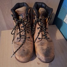 dewalt boots 9 for sale  GRIMSBY