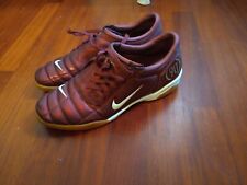 Nike scarpe vintage usato  Costa Volpino
