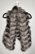 Guess faux fur for sale  North Branch