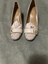 Michael kors women for sale  Carteret