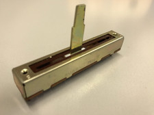 Potenziometro slider logaritmi usato  Foiano della Chiana