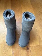 Ugg stiefeletten neu gebraucht kaufen  Alzenau