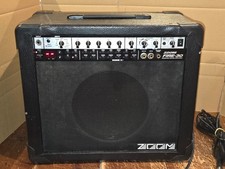 Amplificateur guitare zoom d'occasion Amplificateur guitare zoom d'occasion  Ciry-le-Noble