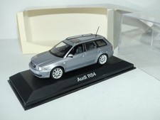 Audi rs4 gris d'occasion  Belz