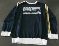 Pull bleu marine d'occasion  Carvin