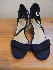 Lovely ladies navy for sale  BARNSLEY