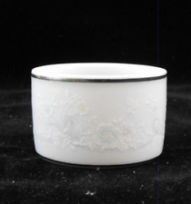 ANEL GUARDANAPO NORITAKE ANTECIPATION # 2963 comprar usado ANEL GUARDANAPO NORITAKE ANTECIPATION # 2963 comprar usado  Enviando para Brazil