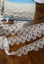Antique lace spindle d'occasion  Expédié en Belgium