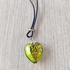 Collier pendentif coeur d'occasion  Witry-lès-Reims