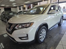 2017 rogue 4dr for sale  Hamilton