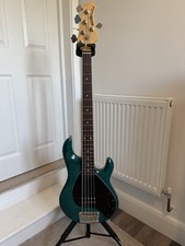 Music man stingray for sale  STANFORD-LE-HOPE