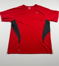 Camiseta Nike Dri-FIT masculina M vermelha cinza manga curta desempenho atlético comprar usado  Enviando para Brazil
