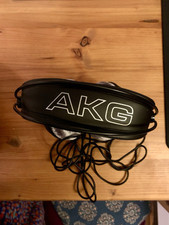 Akg 240 cuffie usato  Spedire a Italy