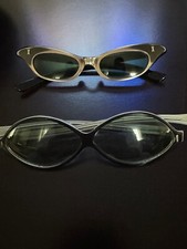 2 pairs women sunglasses for sale  Brigantine