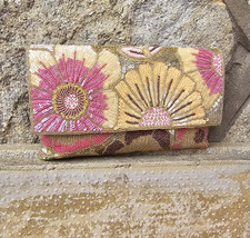 Exquisite clutch bag for sale  MARKET HARBOROUGH