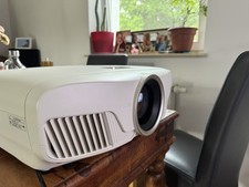 Epson tw7300 uhd gebraucht kaufen  Döbern