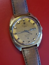 Belle montre tissot d'occasion  Ferrières-en-Gâtinais