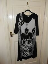 Striking dress roberto for sale  PRESTON